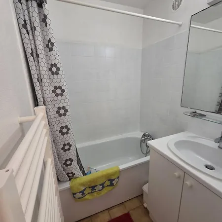 Panoramic Joli Piscine Richelieu Cap D'agde